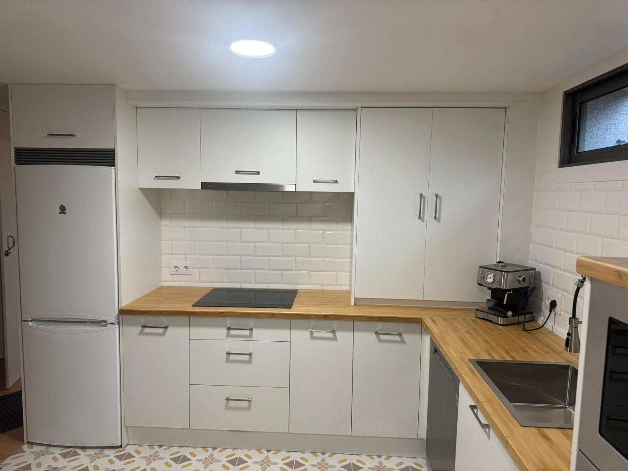 Al Mar Apartment Виго Екстериор снимка